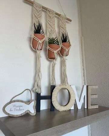 Vue Et Port * Carnon-Plage