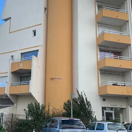 Vue Et Port * Carnon-Plage